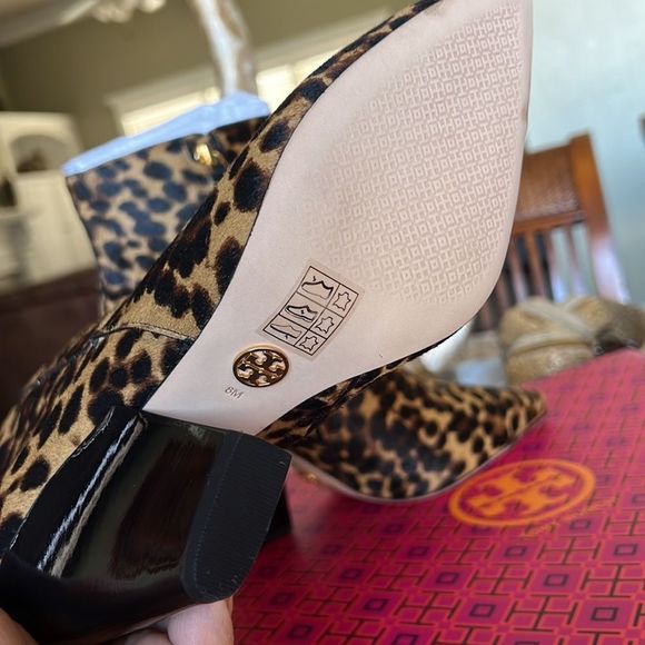 Tory Burch leopard print calf hair ankle boots - Picture 7 of 13
